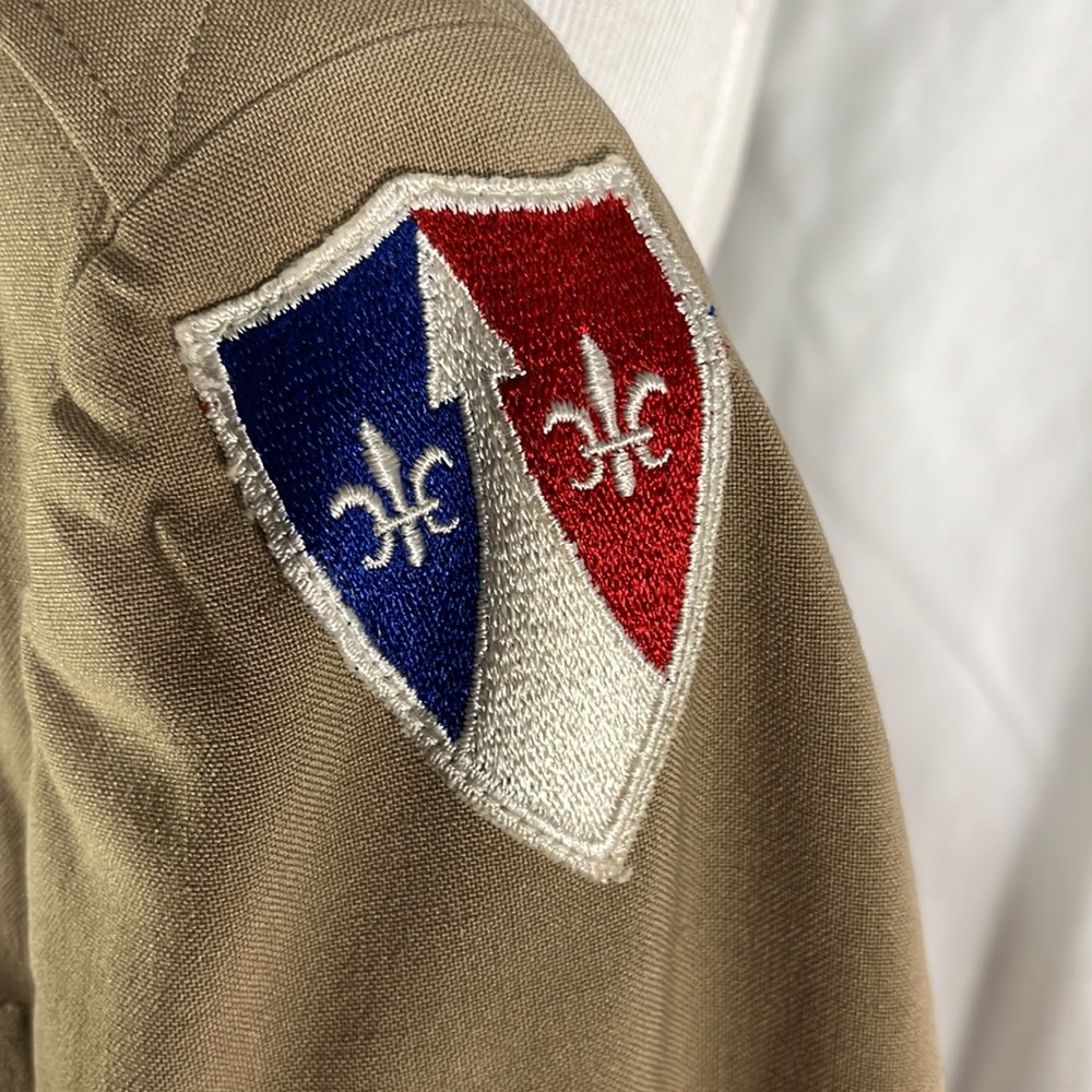 WWII Army Jacket ⭐️ - Picture 4 of 12